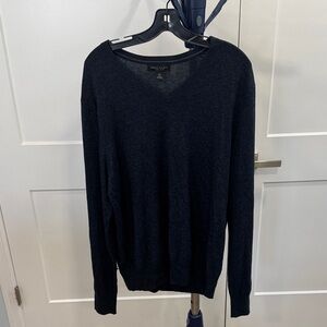 Men's Dark Blue V-Neck Sweater Banana Republic Size XL